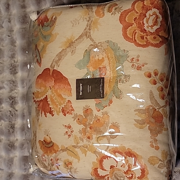 Pier 1 Bedding Pier King Size Comforter 2 King Size Shams Poshmark